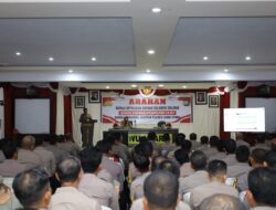 Kapolda Sulsel Berikan Pengarahan kepada Personel Polres Luwu Utara, Tekankan Profesionalitas dan Disiplin Anggota